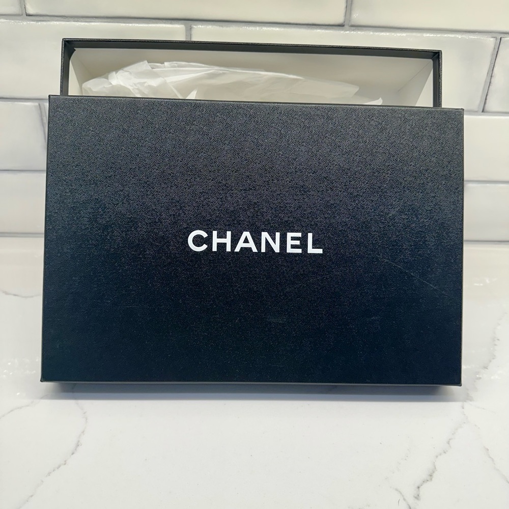 CHANEL - Black empty Shoe Box